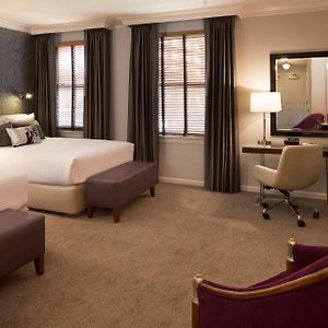 Queen Room Two Queen Beds